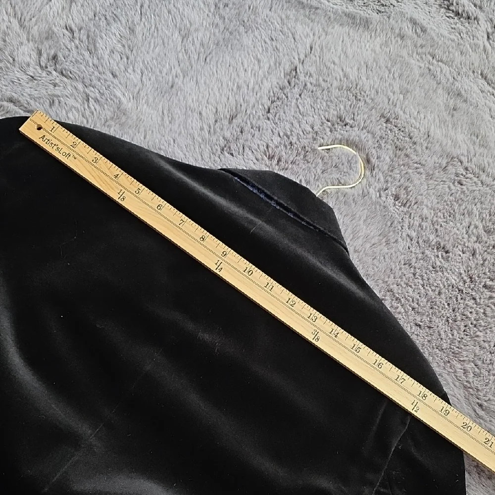 Robert Graham Elegant Black Velvet Blazer Texture Classic 44